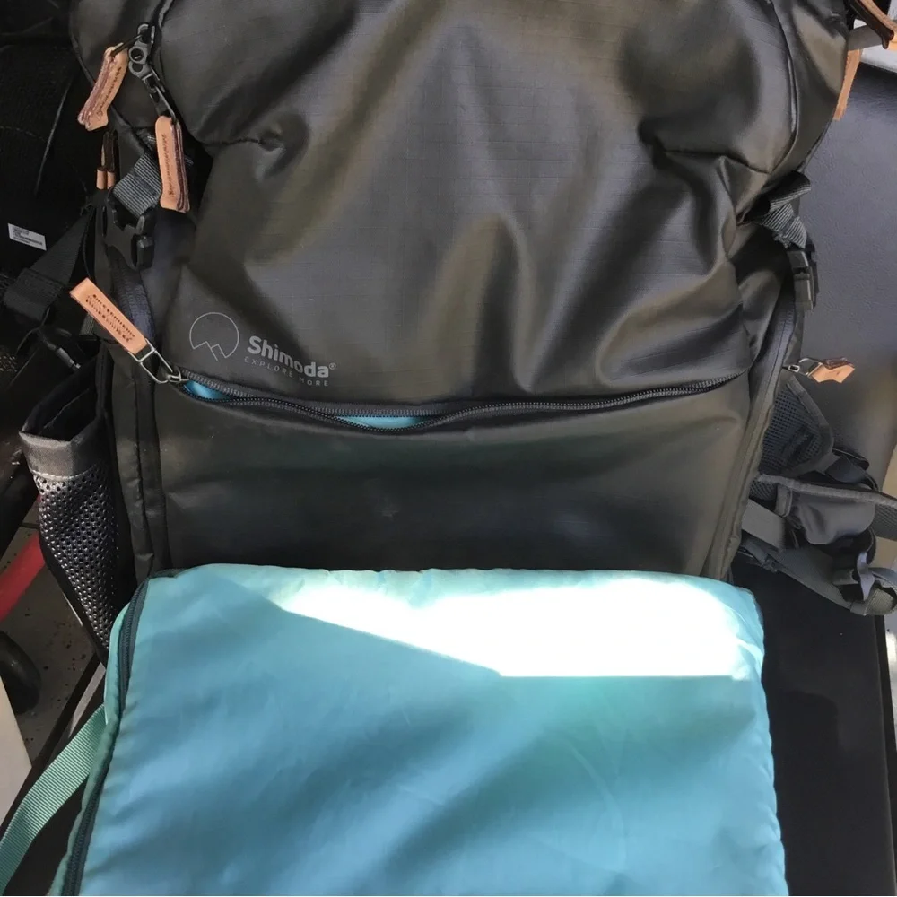 Shimoda explore Black Men's Backpack with Turquoise Packing Cube